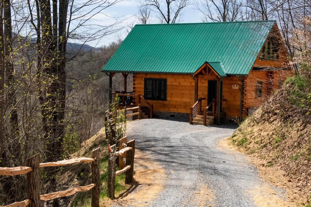 Cherokee Mountain Cabins, Llc Topton Bagian luar foto