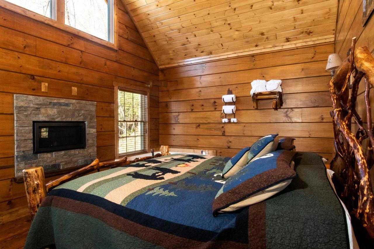 Cherokee Mountain Cabins, Llc Topton Bagian luar foto