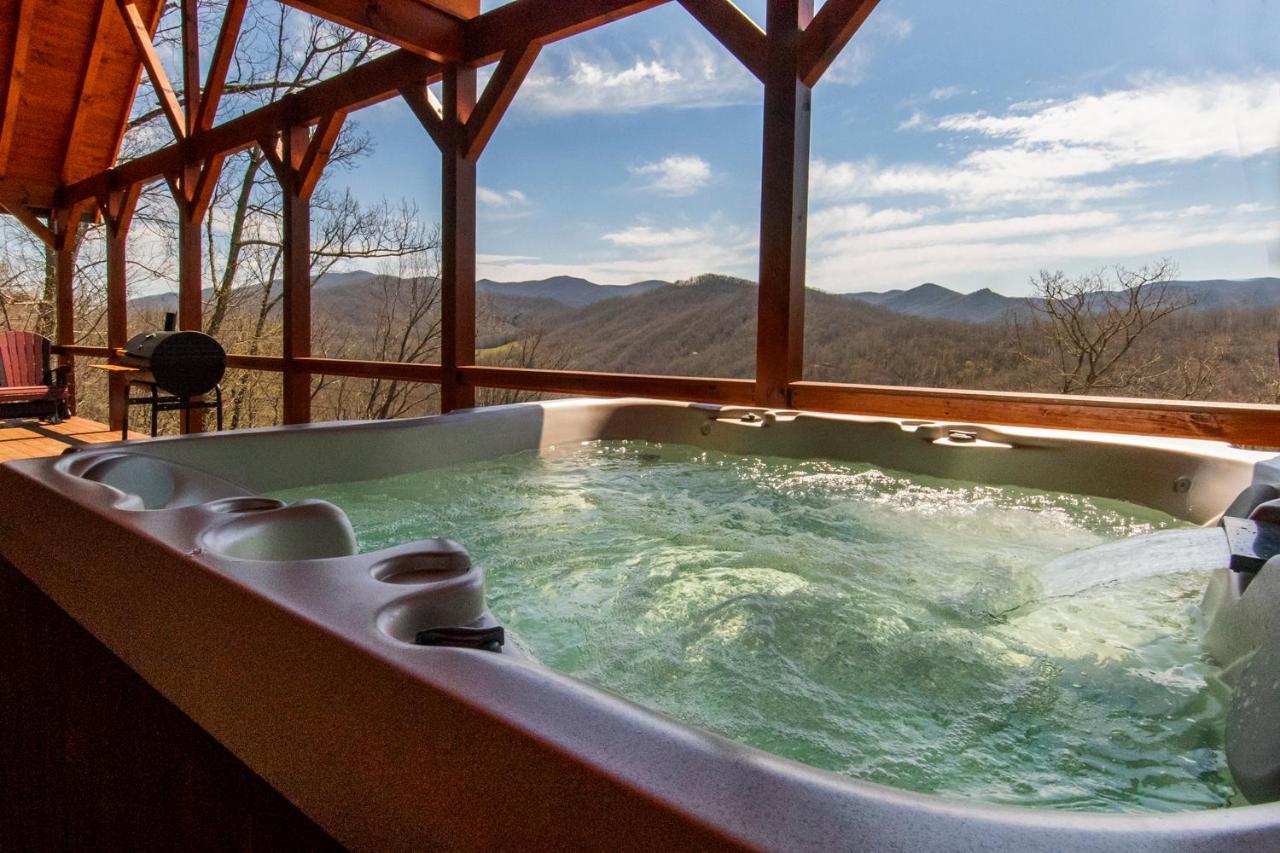 Cherokee Mountain Cabins, Llc Topton Bagian luar foto